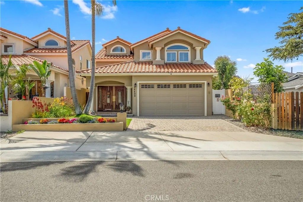Photo of 24409 Neece AVE, Torrance, CA 90505 (MLS # PV26104644)