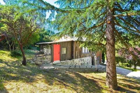 MLS: 260012838