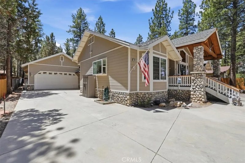 2168 Fern Lane
