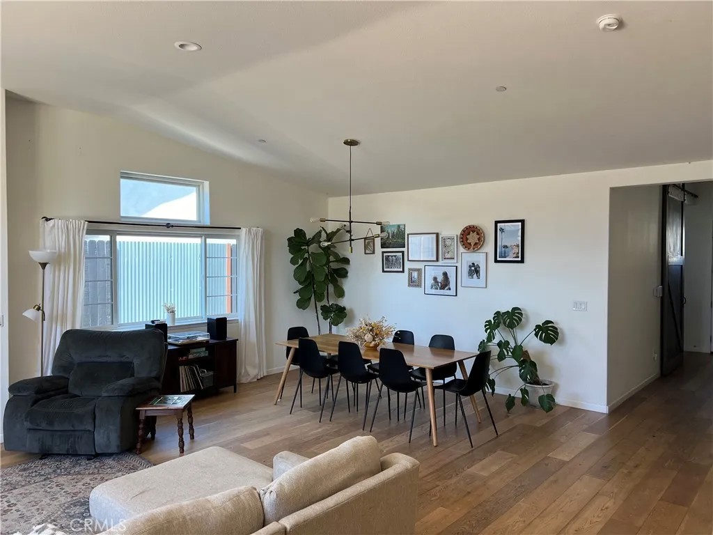 375 Mads Place