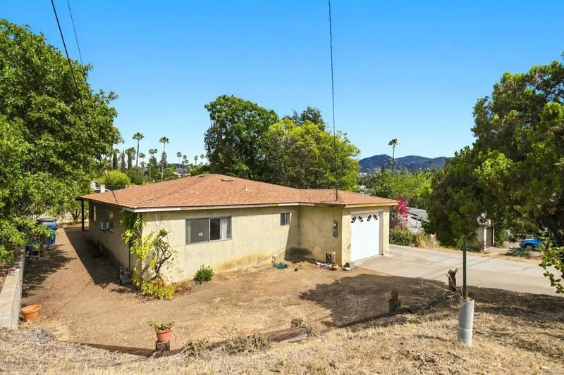 9049 Bubbling Wells Rd
