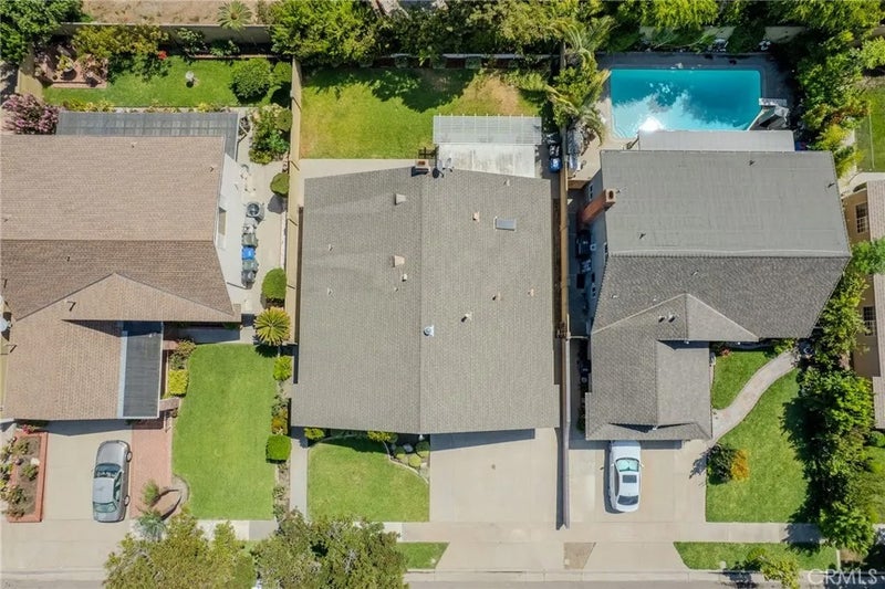 18530 Newbrook Circle