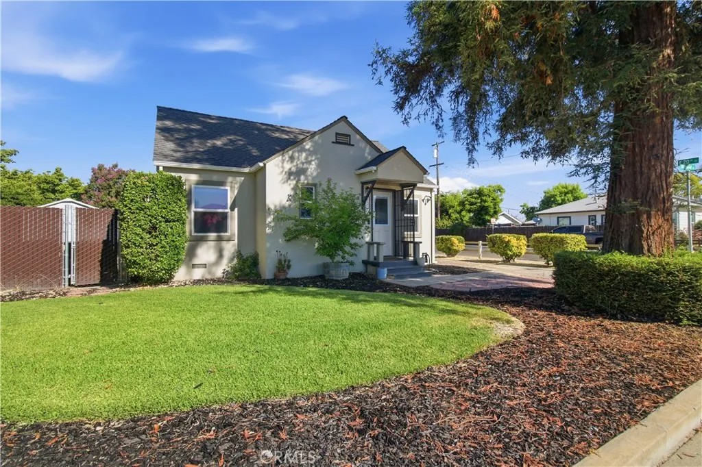 1999 Highland Drive