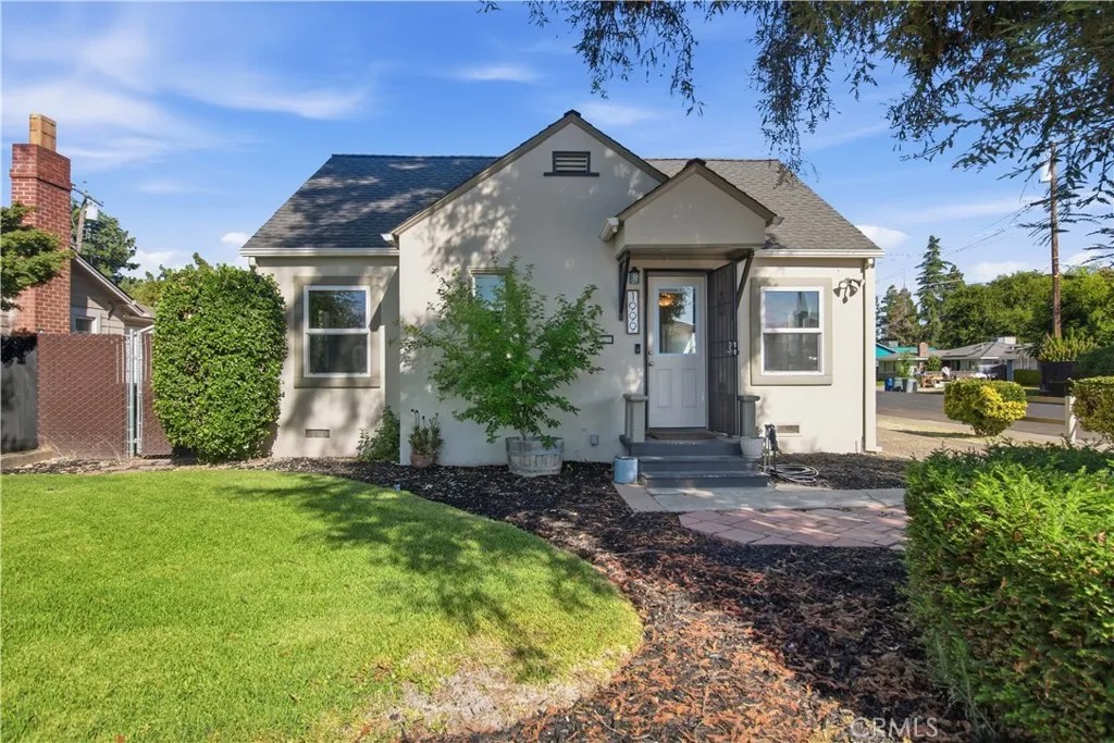1999 Highland Drive