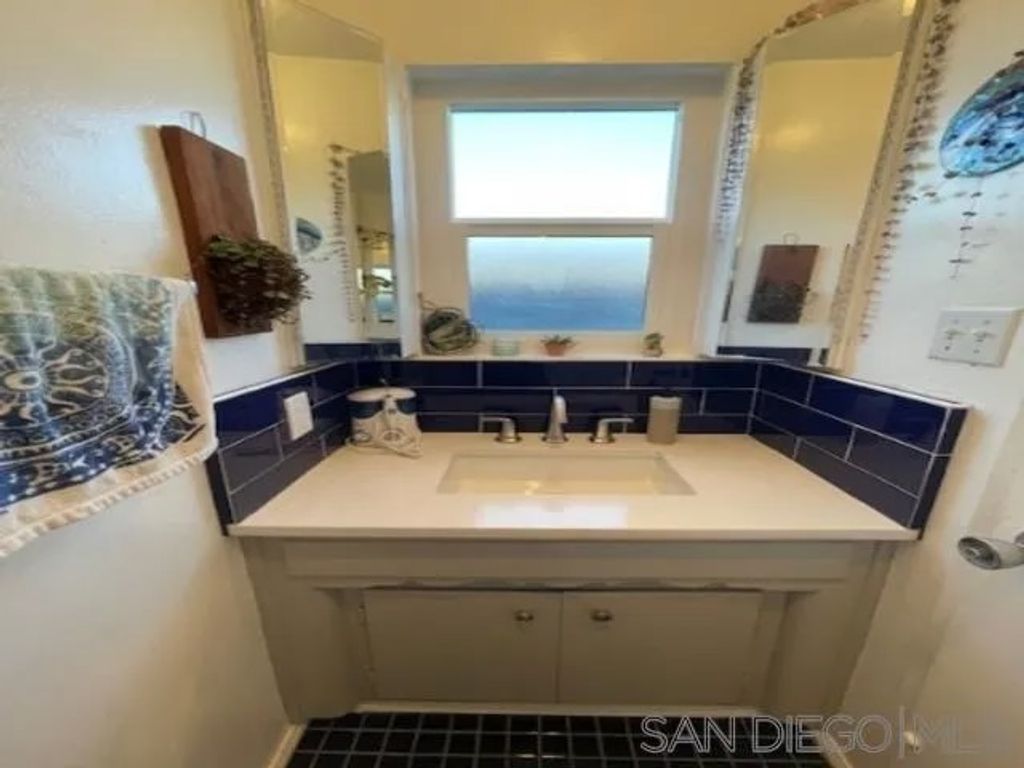 Photo of 1245 11th St, Imperial Beach, CA 91932 (MLS # 250043972)