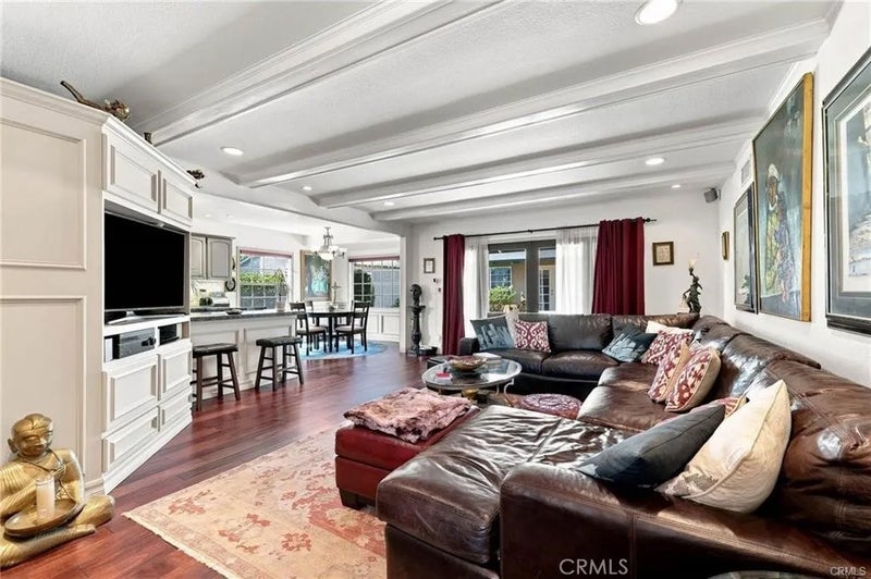 1221 N Lima Street