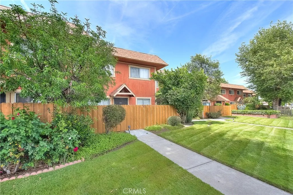 14265 Terra Bella Street 32