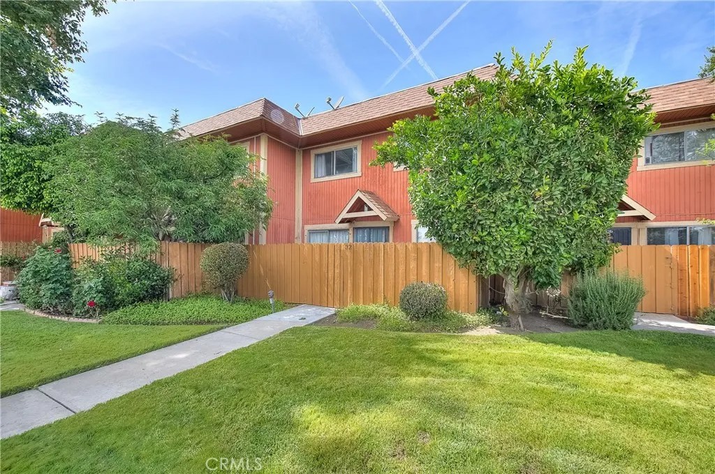 14265 Terra Bella Street 32