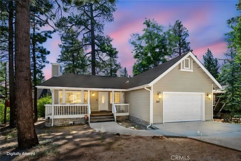 387 Vista Lane