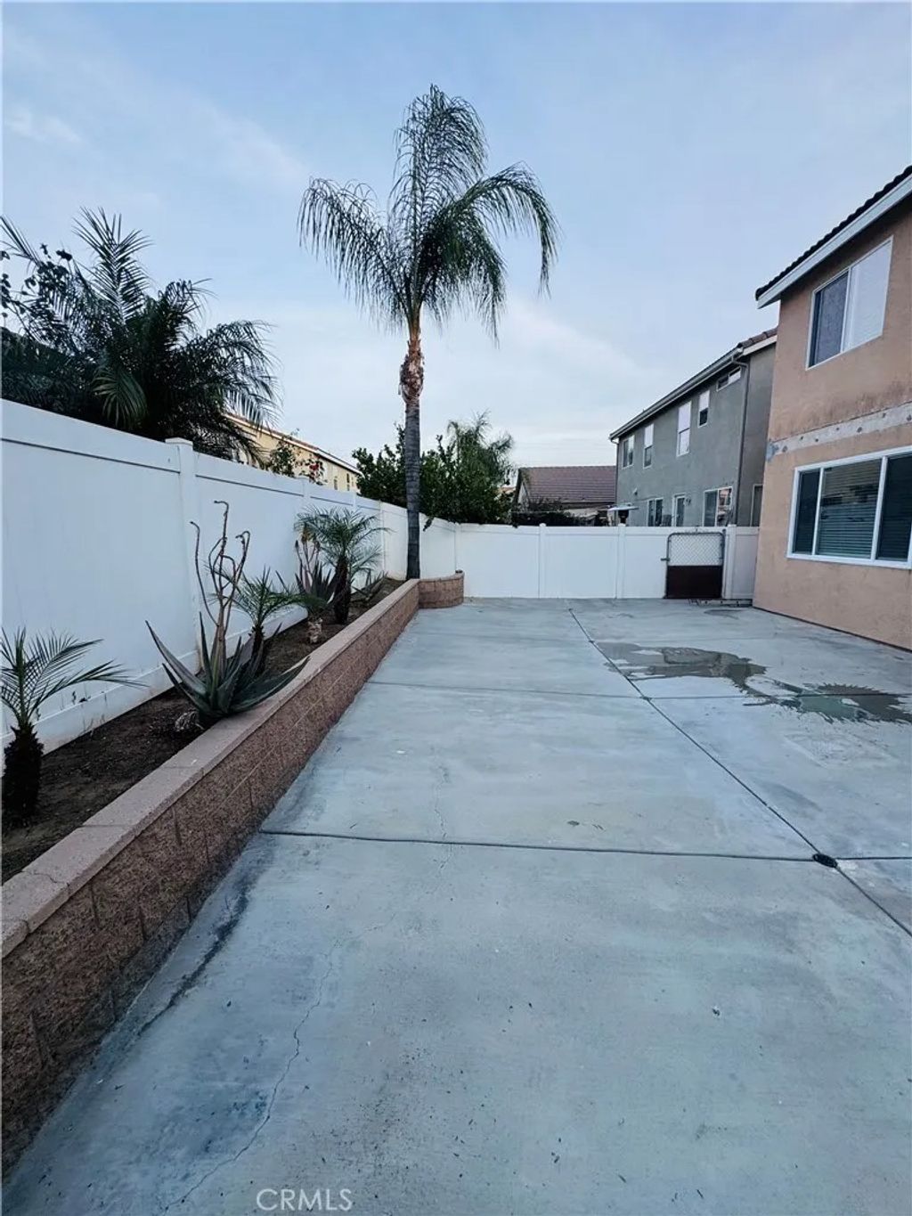 Photo of 356 Camino De La Luna, Perris, CA 92571 (MLS # IV26042156)