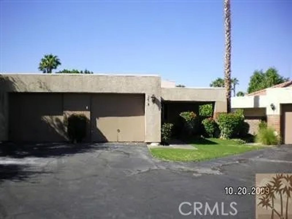 Photo of 1418 Sunflower, Palm Springs, CA 92262 (MLS # PW26071902)