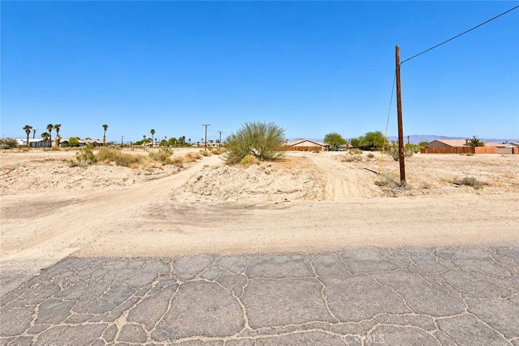 Photo of 0 Cerritos Ave, Thermal, CA 92274 (MLS # AR26206388)
