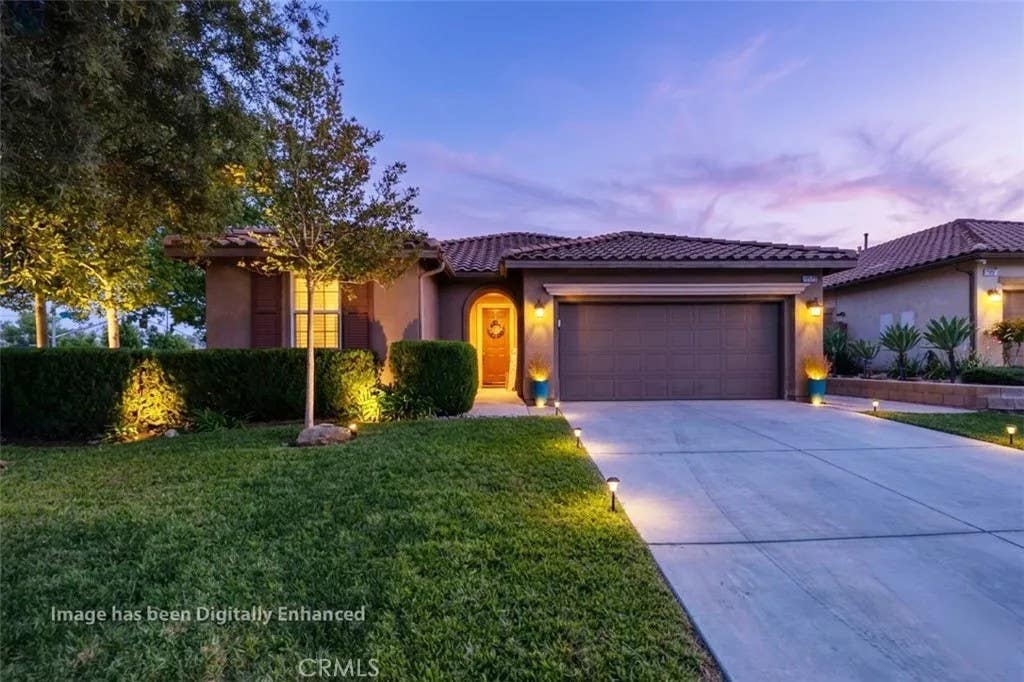 Photo of 30939 Moonflower Lane, Murrieta, CA 92563 (MLS # TR26083602)