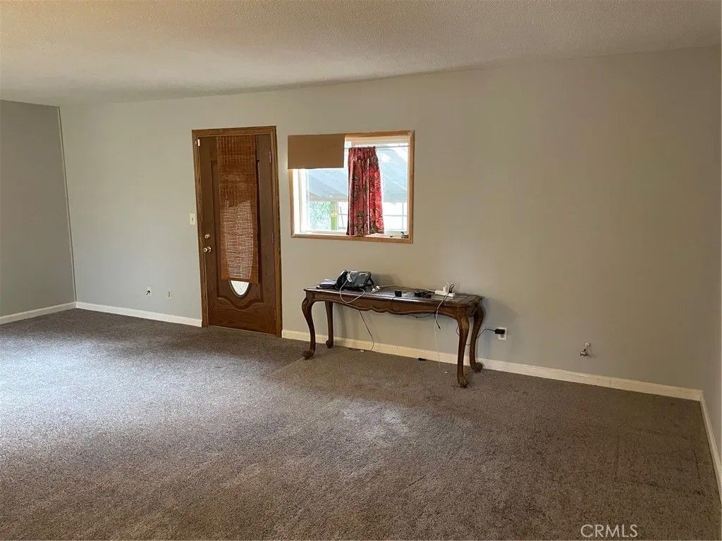 Photo of 1106 N Durward Ave, Banning, CA 92220 (MLS # IG25241045)