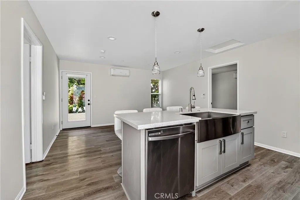 Photo of 8211 Quartz Avenue, Winnetka, CA 91306 (MLS # SR26093284)