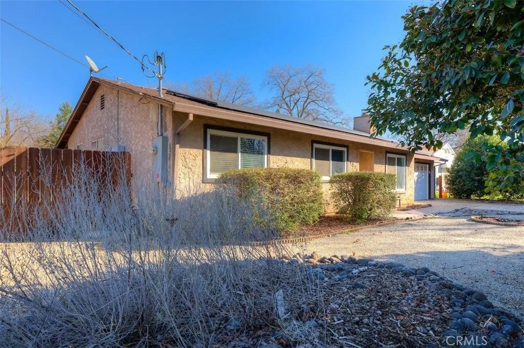 Photo of 1274 Filbert Ave, Chico, CA 95926 (MLS # SN26008943)