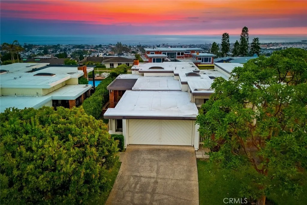 21 Beachcomber Drive