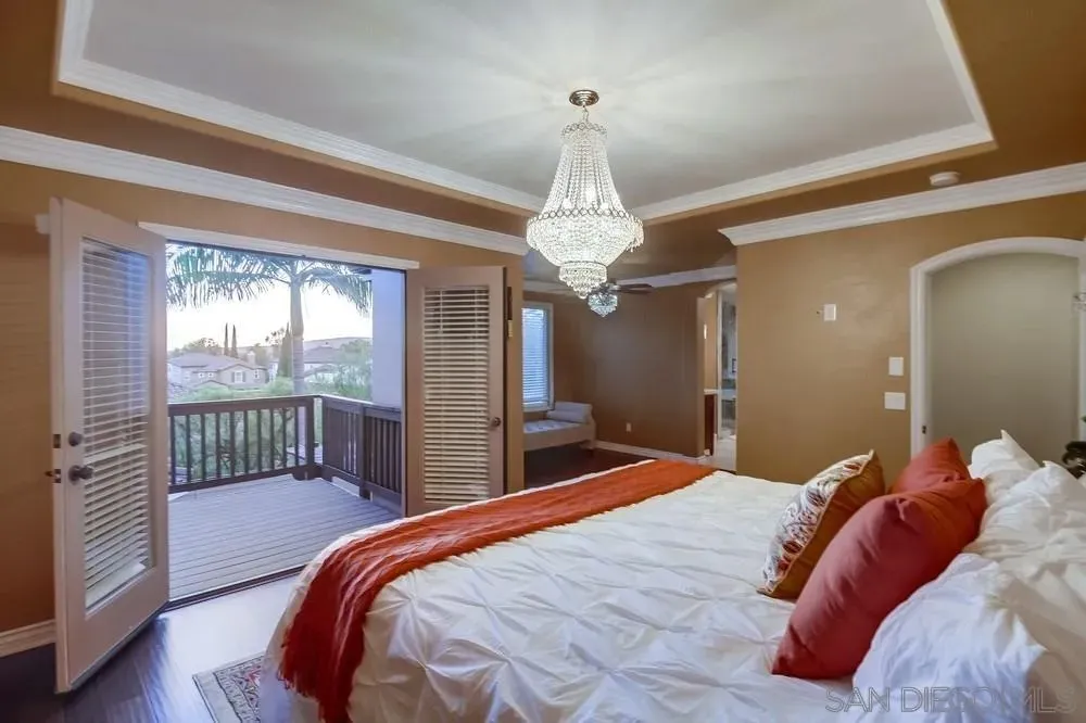 Chula Vista, California 91914, United States, 5 Bedrooms Bedrooms, ,5 BathroomsBathrooms,Residential,Active,183909