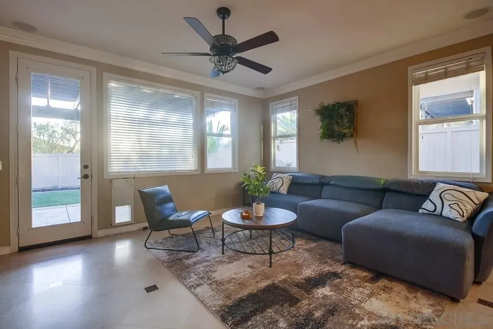 Chula Vista, California 91914, United States, 5 Bedrooms Bedrooms, ,5 BathroomsBathrooms,Residential,Active,183909