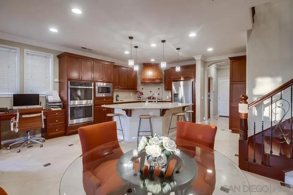 Chula Vista, California 91914, United States, 5 Bedrooms Bedrooms, ,5 BathroomsBathrooms,Residential,Active,183909