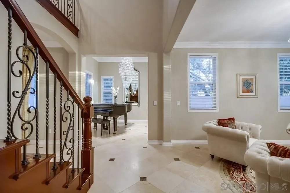 Chula Vista, California 91914, United States, 5 Bedrooms Bedrooms, ,5 BathroomsBathrooms,Residential,Active,183909