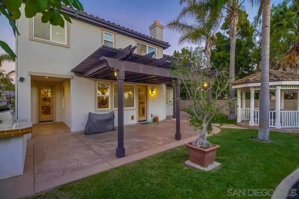 Chula Vista, California 91914, United States, 5 Bedrooms Bedrooms, ,5 BathroomsBathrooms,Residential,Active,183909