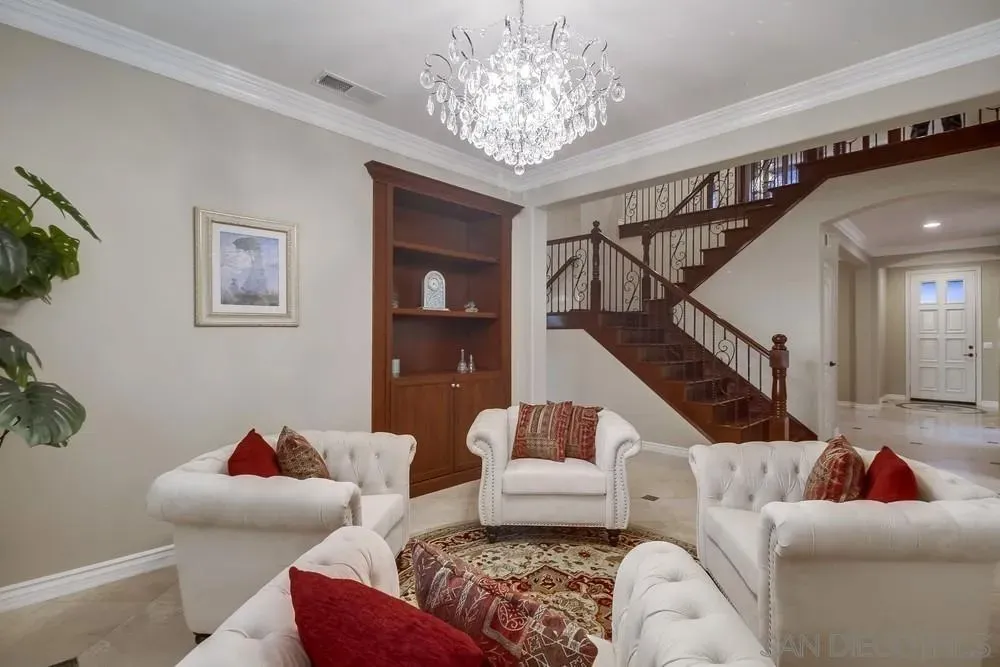 Chula Vista, California 91914, United States, 5 Bedrooms Bedrooms, ,5 BathroomsBathrooms,Residential,Active,183909