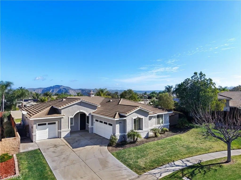 Photo of 1855 Stanwich Pl, Corona, CA 92883 (MLS # IG26033331)