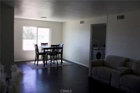 Tiny photo for 826 Cinnamon Ln, Duarte, CA 91010 (MLS # CV25232982)