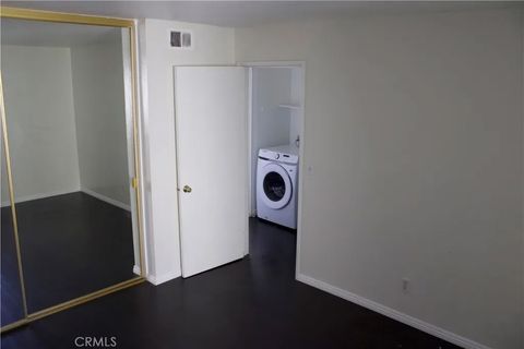 Tiny photo for 826 Cinnamon Ln, Duarte, CA 91010 (MLS # CV25232982)