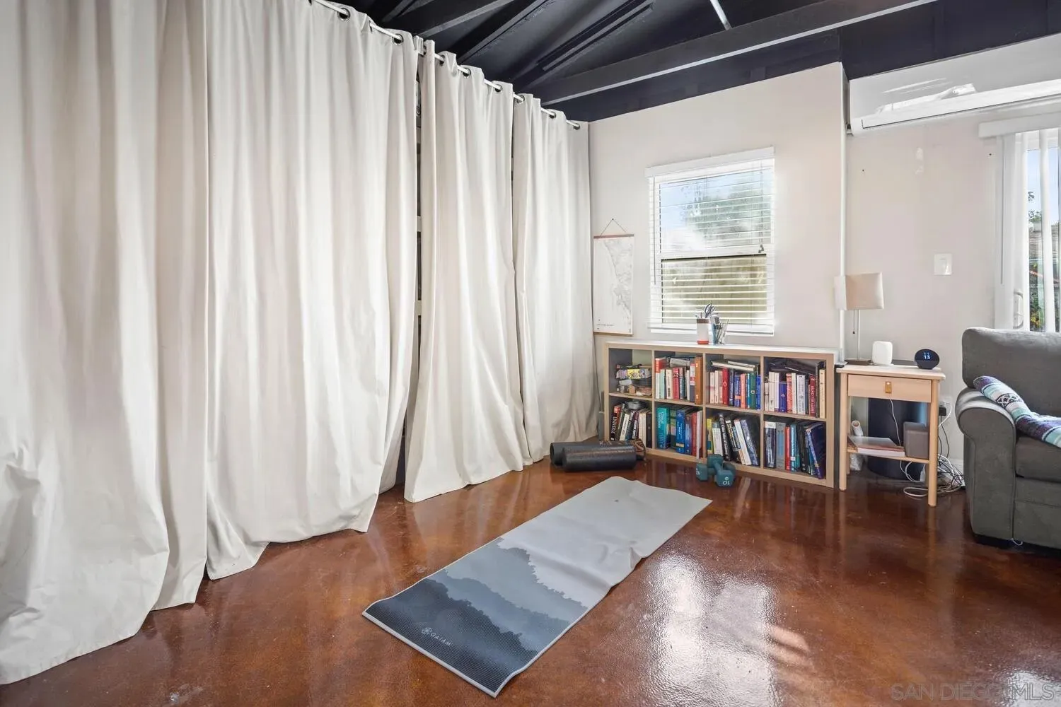 San Diego, California 92104, United States, 4 Bedrooms Bedrooms, ,2 BathroomsBathrooms,Residential,Active,229980