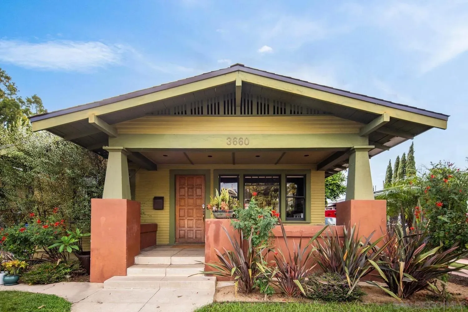 San Diego, California 92104, United States, 4 Bedrooms Bedrooms, ,2 BathroomsBathrooms,Residential,Active,229980