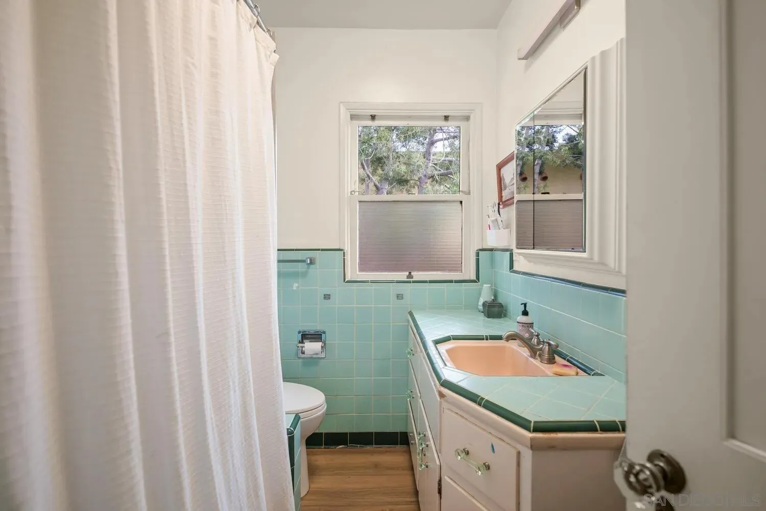 San Diego, California 92104, United States, 4 Bedrooms Bedrooms, ,2 BathroomsBathrooms,Residential,Active,229980