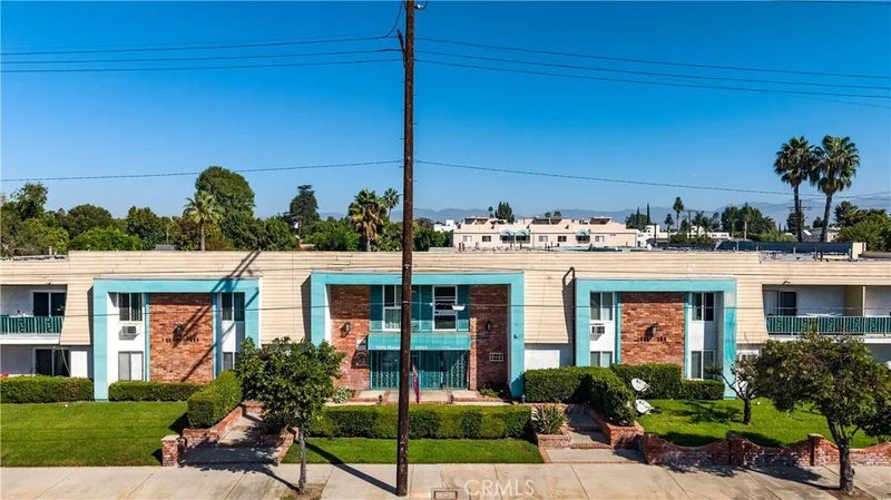 13313 Oxnard