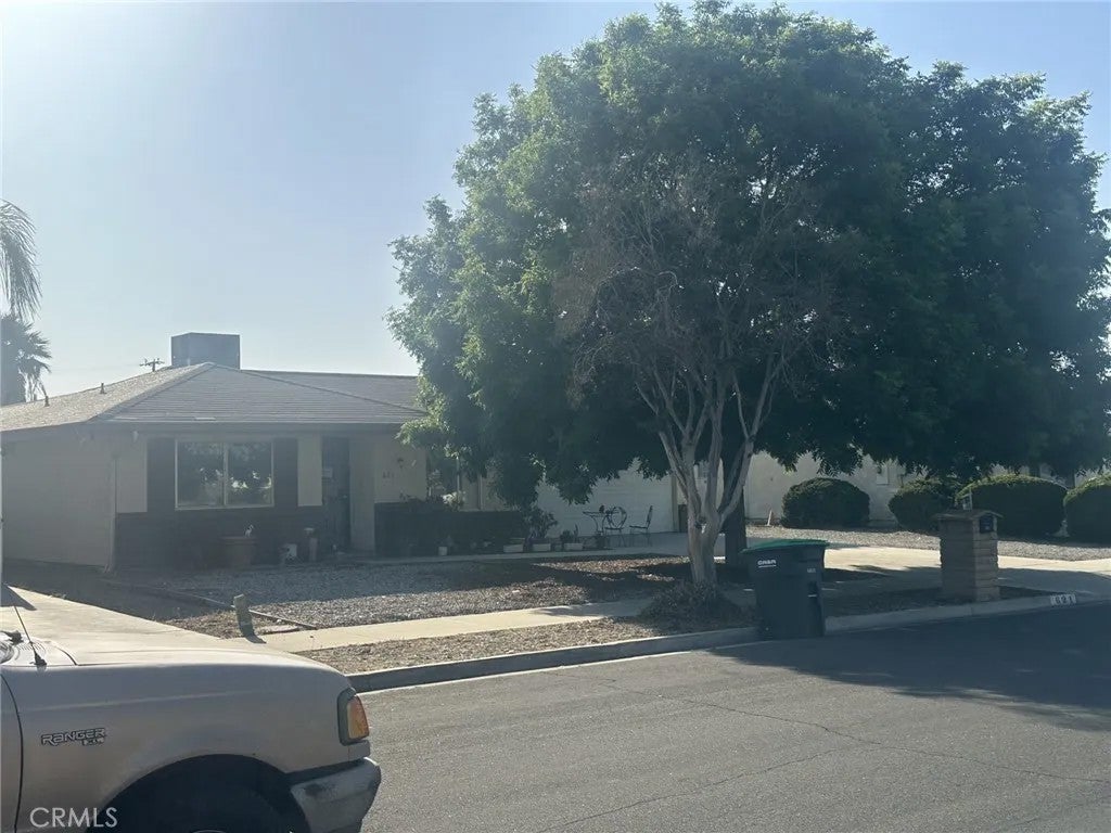 621 Brian Street