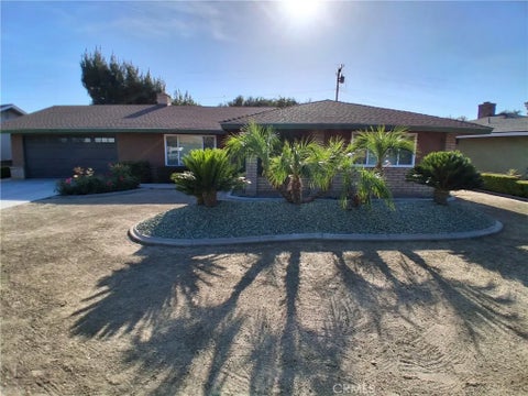Photo of 26433 Chestnut Drive, Hemet, CA 92544 (MLS # IV26118313)