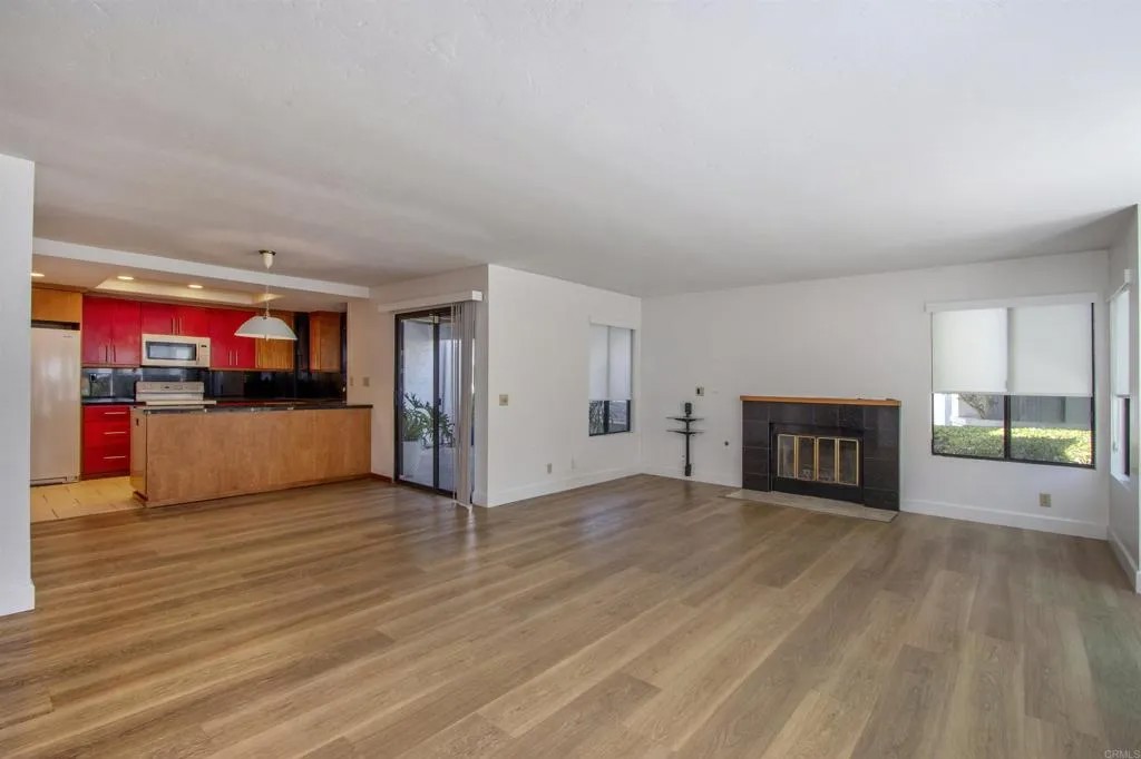 534 Via De La Valle I