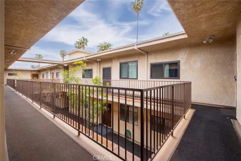 17522 Sherman Way 202