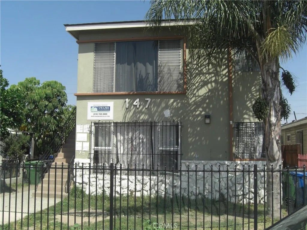 Photo of 147 E 55th St, Los Angeles, CA 90011 (MLS # SB26086678)