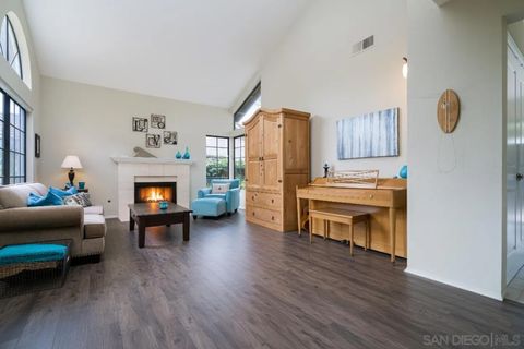 Tiny photo for 4210 Federman Ln, San Diego, CA 92130 (MLS # 250043534)