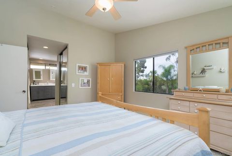 Tiny photo for 4210 Federman Ln, San Diego, CA 92130 (MLS # 250043534)