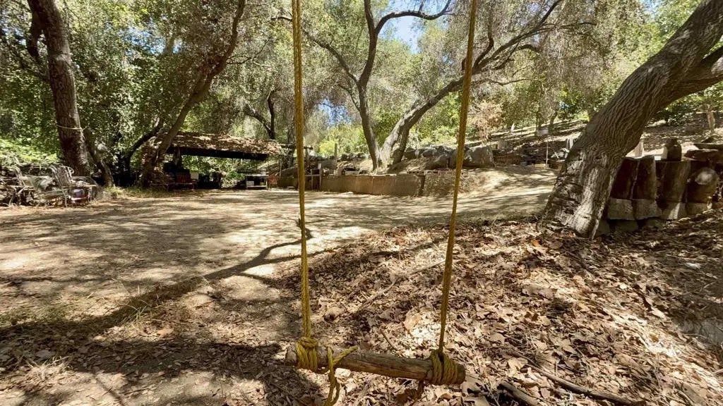 Photo of 764 Old Highway 395, Fallbrook, CA 92028 (MLS # NDP2607036)