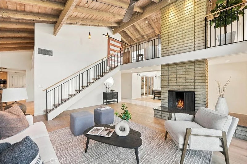 4220 Virginia Vista