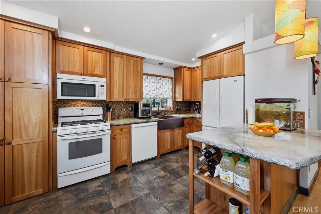 Photo of 10313 Walnut Way, Kelseyville, CA 95451 (MLS # LC26068046)