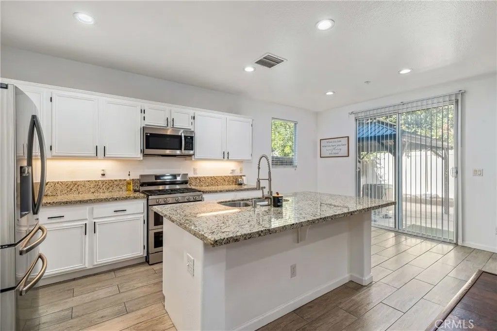 Photo of 11141 Gardenhurst Court, Riverside, CA 92505 (MLS # PW25252902)