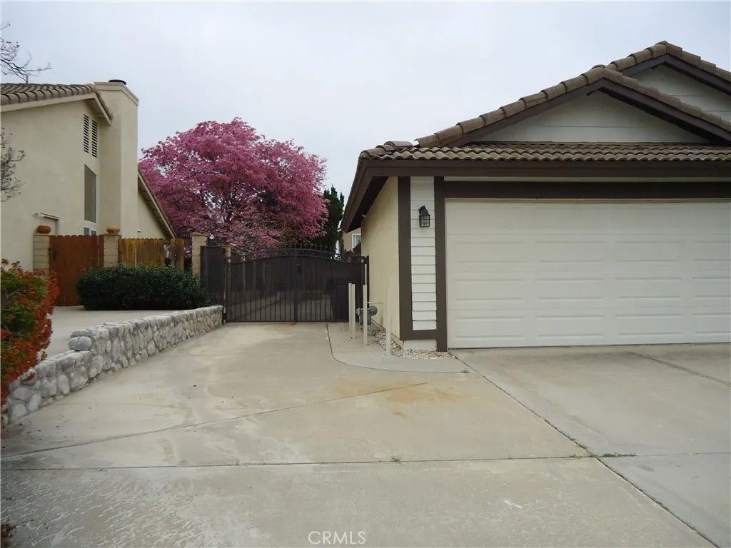 Photo of 1330 Susan Avenue, Redlands, CA 92374 (MLS # IG26044578)