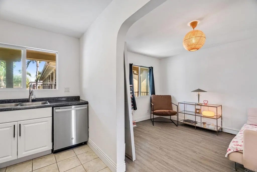 921 Street 15