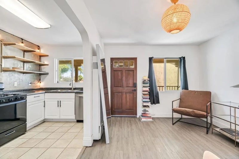 921 Street 15