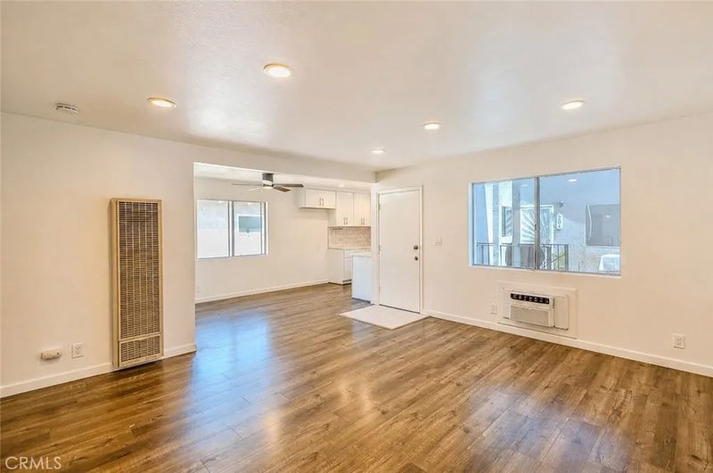 9441 Flower Street 203
