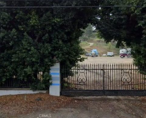 20552 E Holt Covina CA 91724